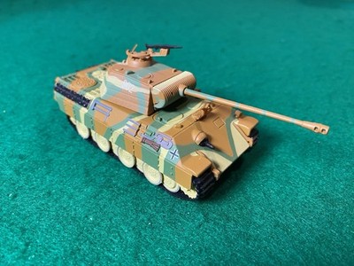 Arsenal Tanks Of The World Sd Kfz 171 Panther A ATW11B 1:72 DAMAGED READ DESC