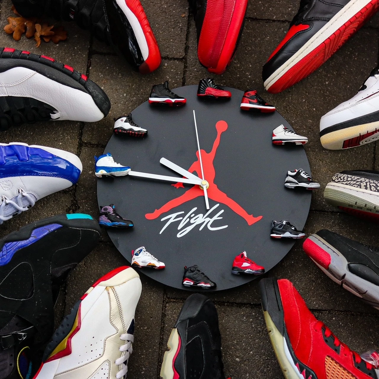 3D Sneakers Clock