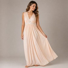Lorraine Nightgown Women Small Peach Vintage 80s Lace Trim Antron III Nylon Maxi