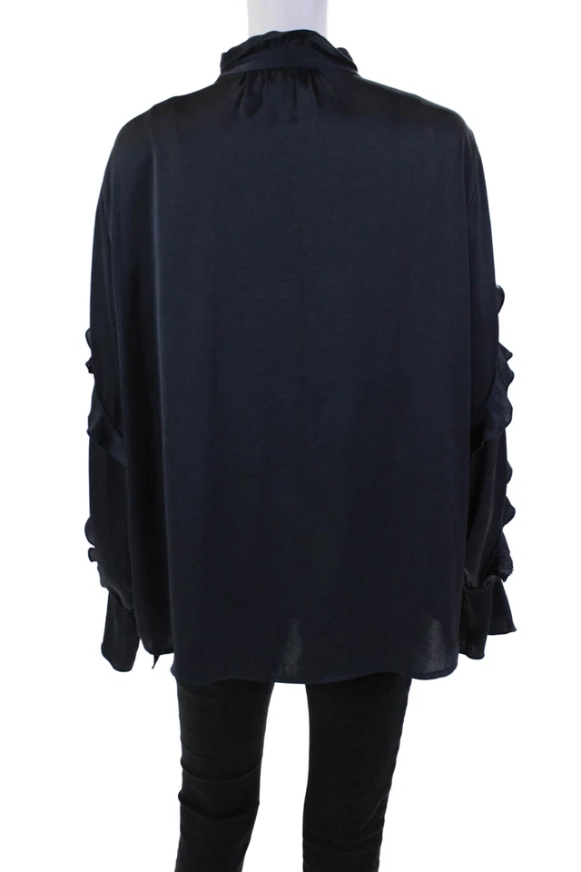 Blusa para mujer Bailey 44 con volantes cuello redondo botón largo dolwn azul marino talla L Foto 3 de 4