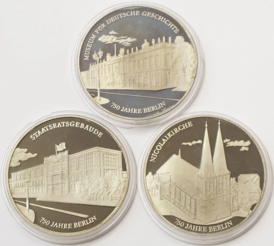 3 DDR Medaillen Gedenkprägungen 750 Jahre Berlin Ø 40 mm PP in Original Etuis - Bild 2 von 3