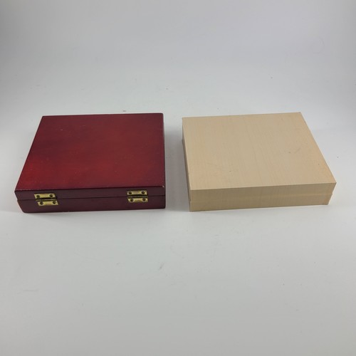 Knife Collector Wild Deer Folding Knife & Lighter Wood Box ZIppo Set Gift Boxes  - Picture 6 of 8