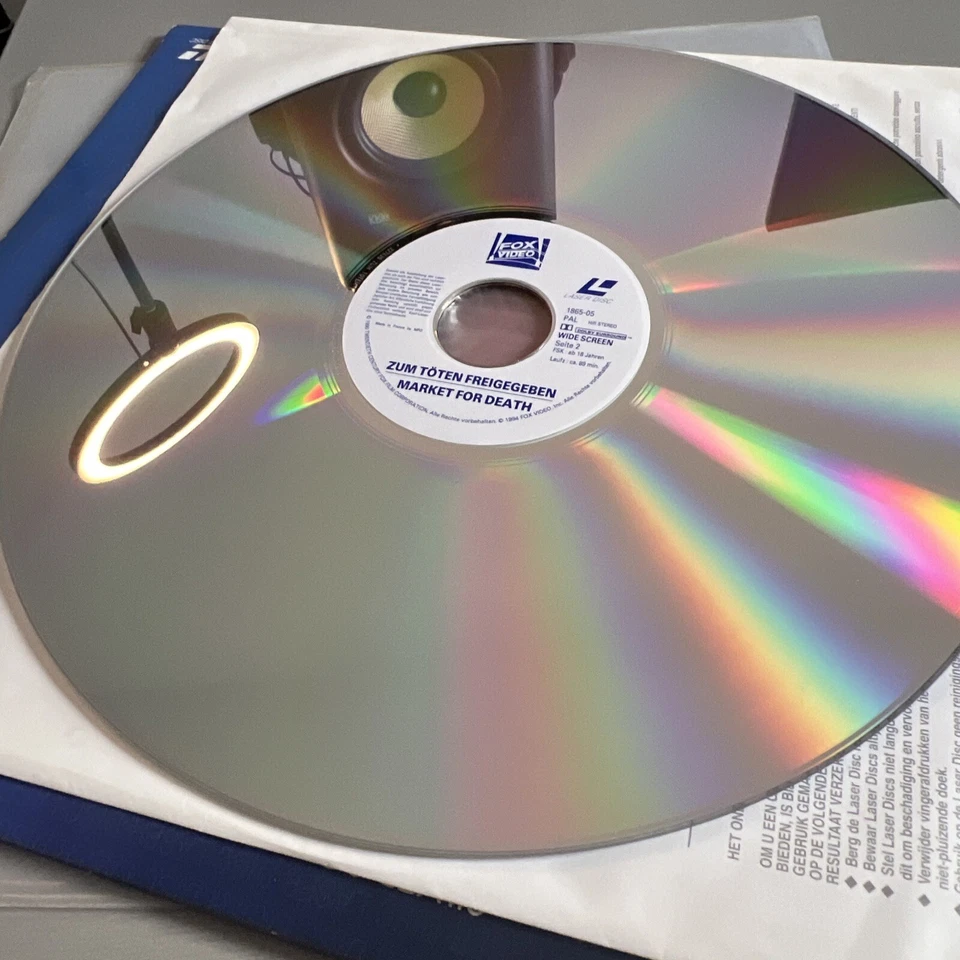 ZUM TÖTEN FREIGEGEBEN Steven Seagal -- LASERDISC LD SILVER SCREEN EDITION - Bild 3 von 3