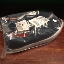 Lands End navy canvas boys sneaker new in package sz 6 youth Classics