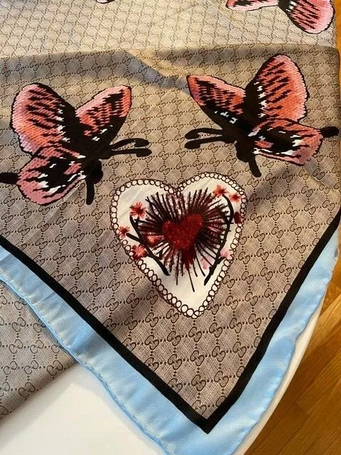 Gucci butterfly deals scarf
