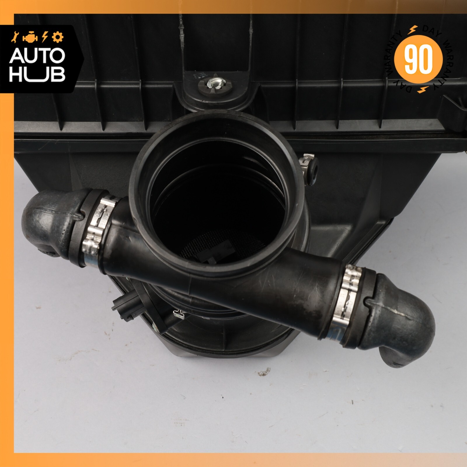 09-19 Maserati GranTurismo 4.7L M145 Air Intake Cleaner Filter Housing Box OEM