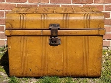Antique Steel Travel Trunk English Metal Chest Coffee Table 28x20" Steampunk Old
