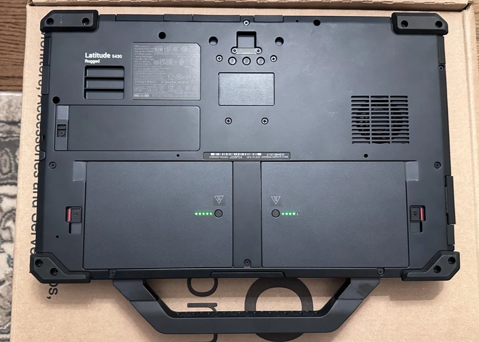 Dell 5430 Resistente Toughbook; i7; 16GB RAM; 500GB NVMe; Win 11 Pro 25H2; 6e@ 2.4Gb Foto 4 de 4