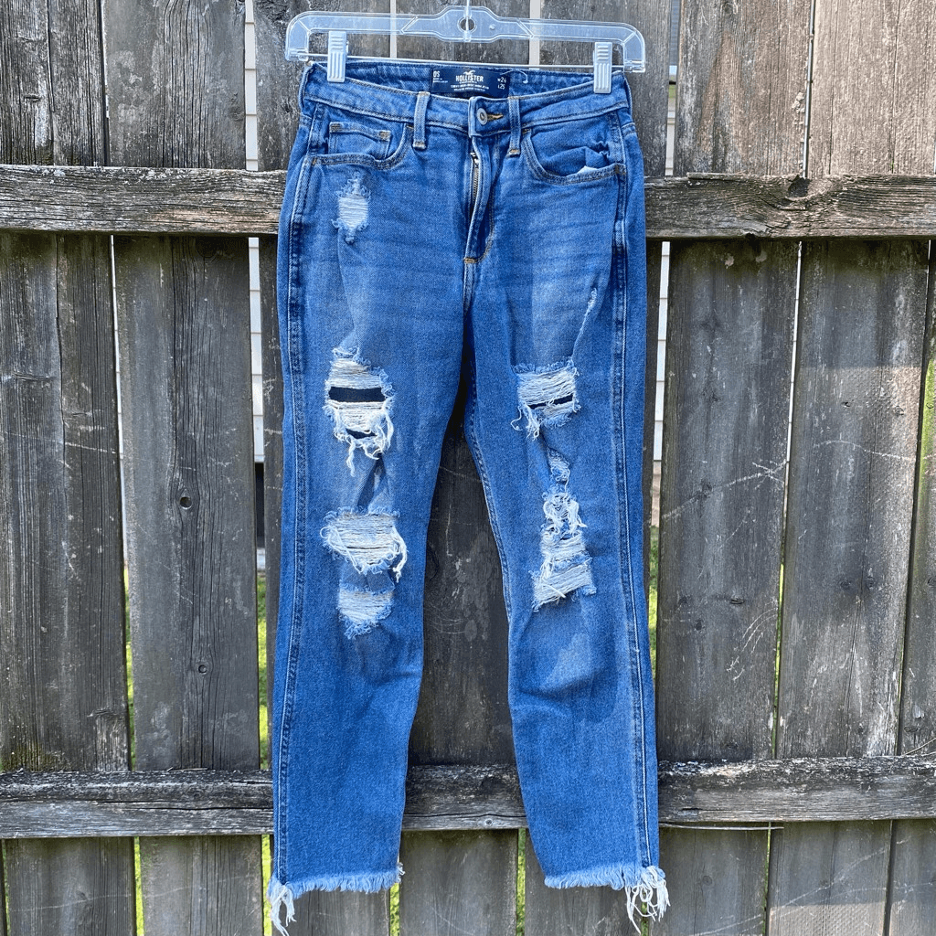 Hollister Curvy High-Rise Mom Jeans Ripped | 0 Short-image