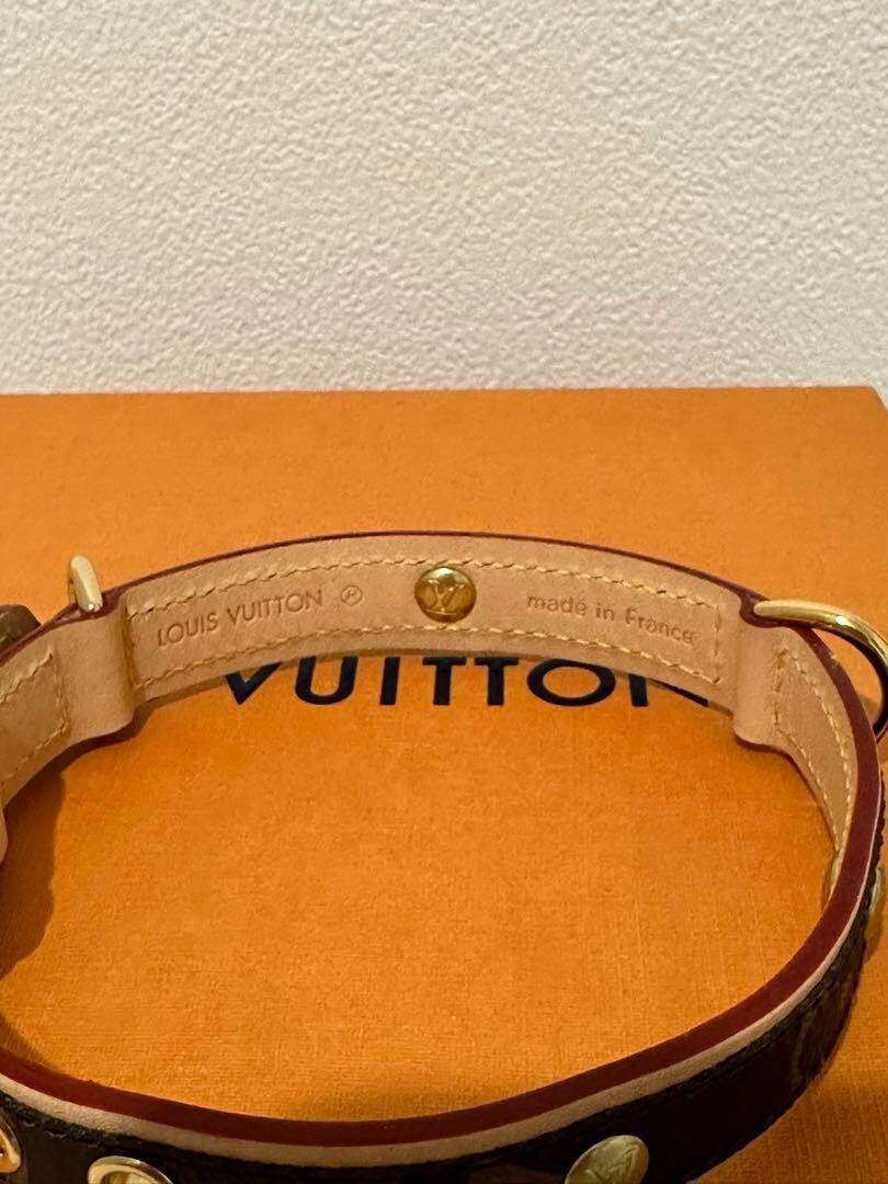 LOUIS VUITTON Leather Dog Pet Collar CV 5200 Medium Box Good