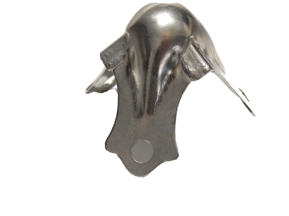 Antigua caja de herramientas de vapor niquelada esquina herrajes para maletero con tornillo de montaje Foto 2 de 4