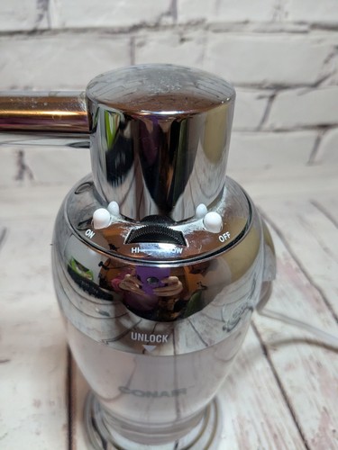 Conair Chrome And White Design Hot Lotion Dispenser HLD31 - Picture 2 of 5