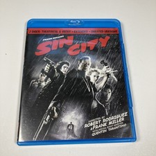 Sin City (Two-Disc Theatrical & Recut, Extended, and Unrated Versions) [Blu-...