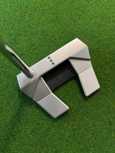 Scotty Cameron Phantom 5