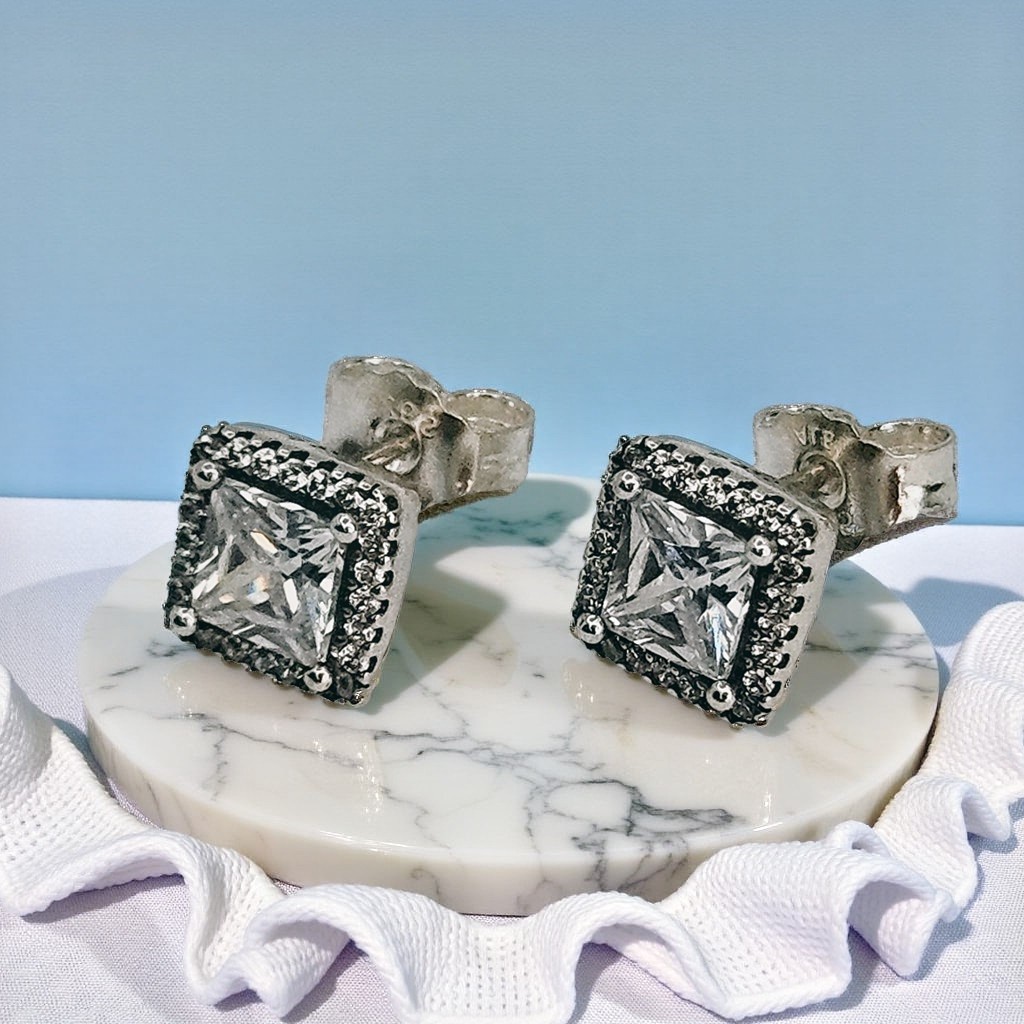 Sparkly Silver Halo Square Stud Earrings for Women