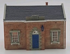 Hornby N8701 N Gauge Lyddle End Country Police Station Model Railway Building