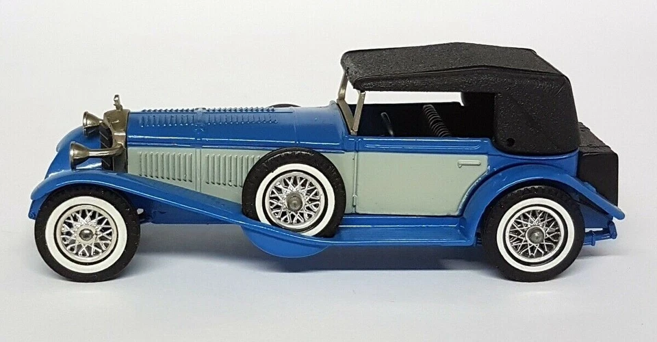 Matchbox Y-16 1928 Mercedes SS Light Blue / Grey Whitewall Tyres Made in England - Image 4 of 4