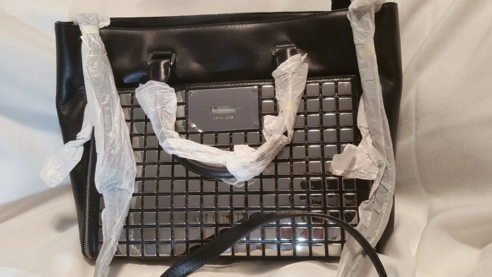 MICHAEL KORS LARGE NATALIA MIRROR SQUARE TILE Studded Hamilton HANDBAG/PURSE - Image 2 of 4