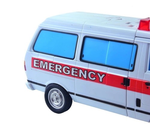New Ocular Max MMC OX PS-21 Medicus First Aid Action Figure Reissue 17CM IN HAND - Picture 14 of 16