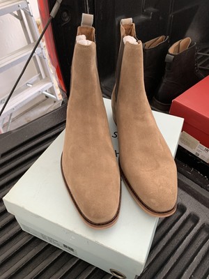 eli suede chelsea boot