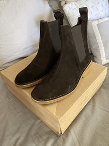 studio chelsea boots