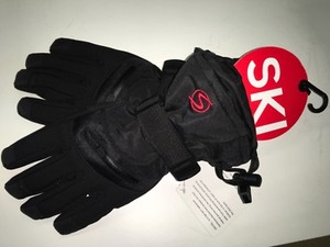 ski gloves with handwarmer pocket