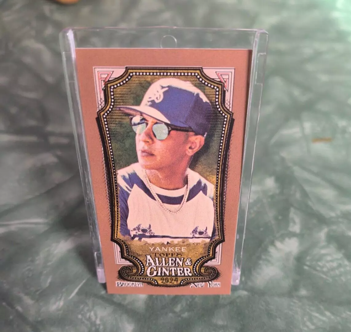 Daddy Yankee trading card