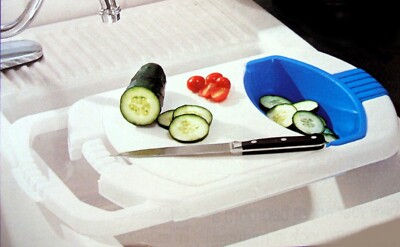 OVER THE SINK CUTTING BOARD WITH REMOVABLE COLANDER