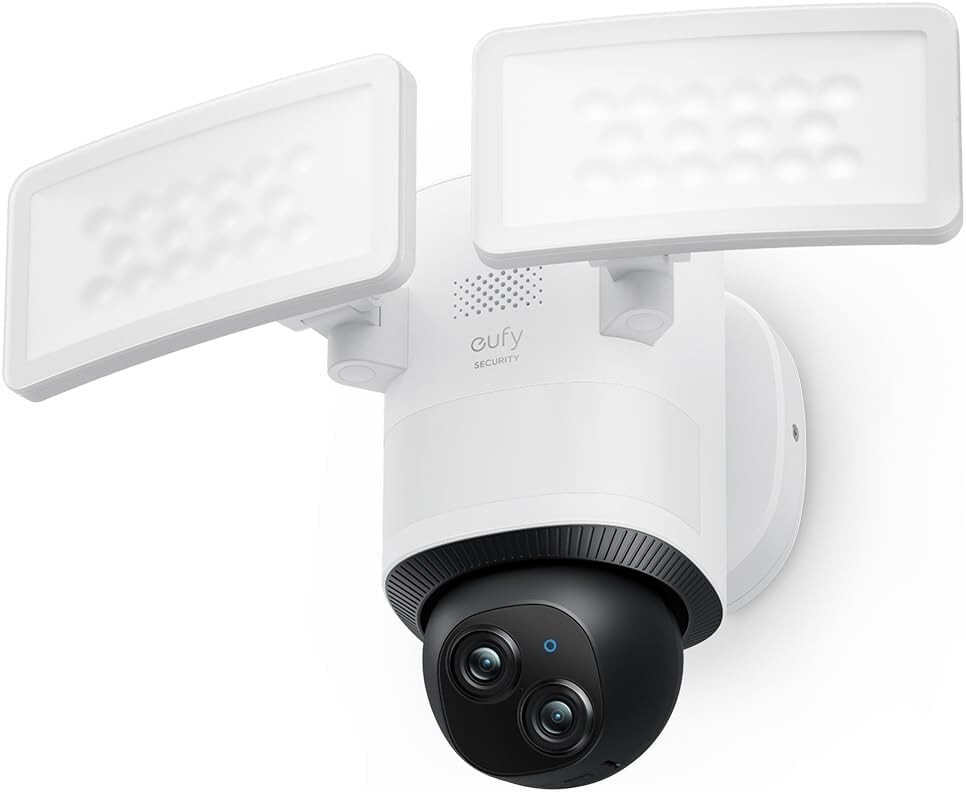 Smart 2K Floodlight Camera with Motion Detection & Dual Lens for Outdoor Use
