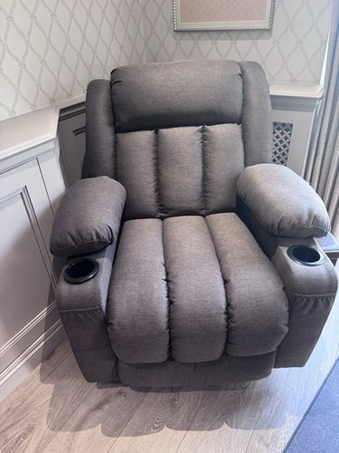 Electric Recliner and Massage