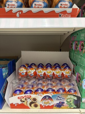 Brandneu Kinder Joy UK Funko Jurassic World Eier