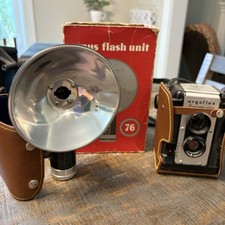 Vintage Argus Argoflex 75mm Seventy-Five Camera  Case  Flash UNTESTED DECOR