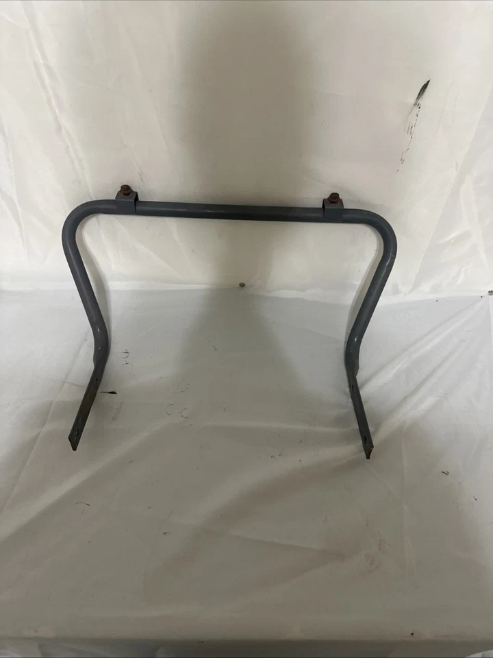 Soporte de soporte para hangar de bastidor trasero Kawasaki Bayou 250 KLF250A Foto 4 de 4