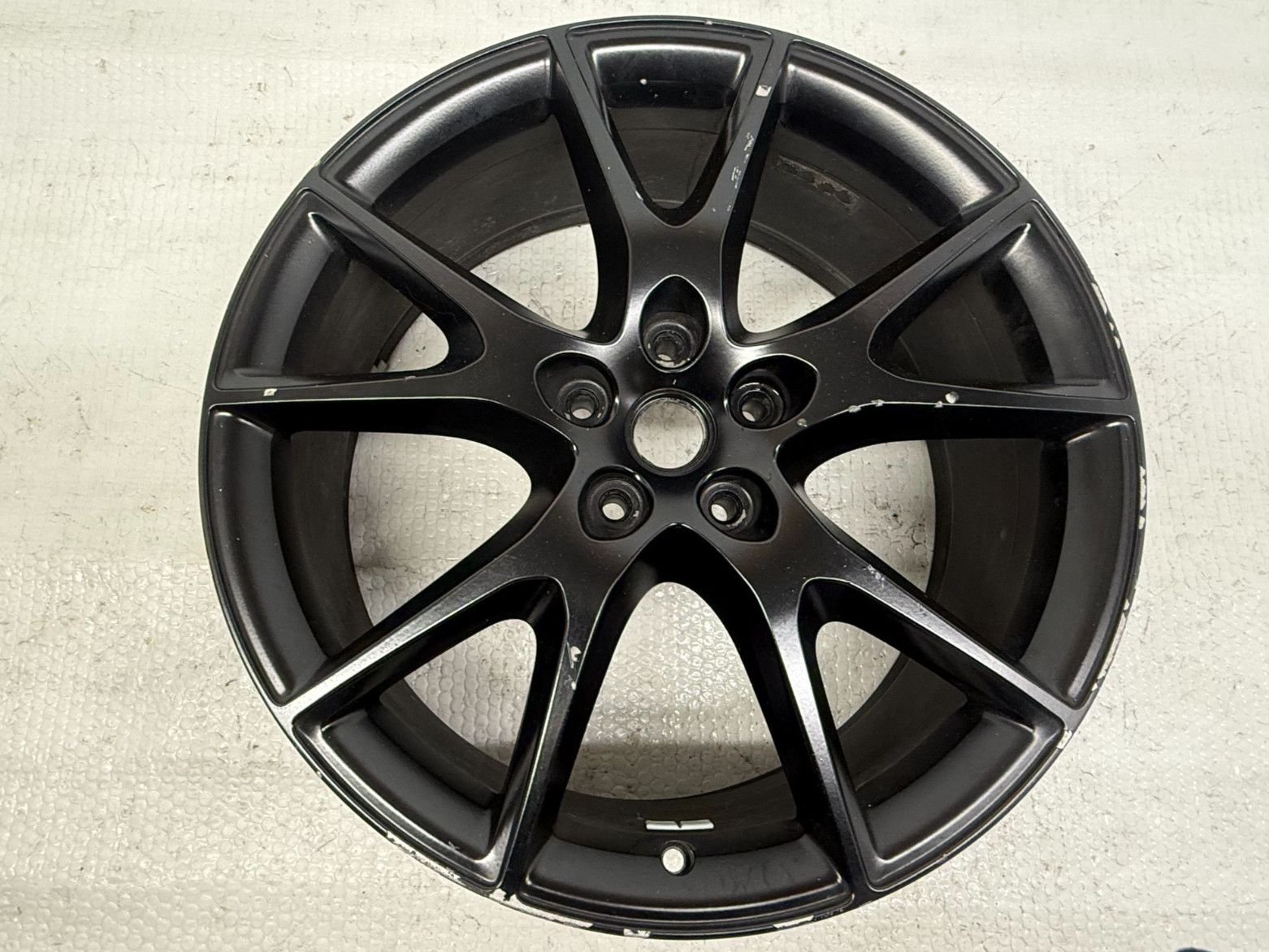 Ferrari California 2008-2014 Front Wheel P/N 242156