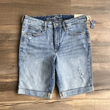 Universal Thread Women  s Blue Denim High Rise Bermuda Shorts Fitted Hip 10