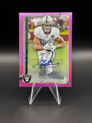 2025 Topps Chrome - Autographs Brock Bowers #BA-BB Pink Refractor /250 (AU)