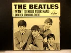 THE BEATLES - I Want To Hold Your Hand - Orig 1964 Capitol 45 & Pic Slv - Top 40