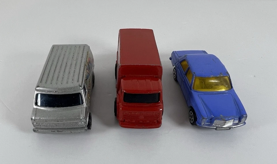 Vintage Corgi Juniors Britain Daily Planet Superman, SuperVan and Mercedes-Benz — 第 3/4 张图片