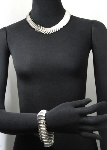Modernist Mexico 925 Sterling Silver Half Disk Statement Necklace & Bracelet Set - Picture 6 of 6