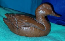 Vintage Small Duck RED MILL MFG Handcrafted Pecan Or Walnut Shells Resin USA