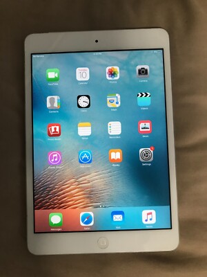 Apple iPad mini A1455 16GB, Wi-Fi, 7.9''  ***VERY GOOD CONDITION***