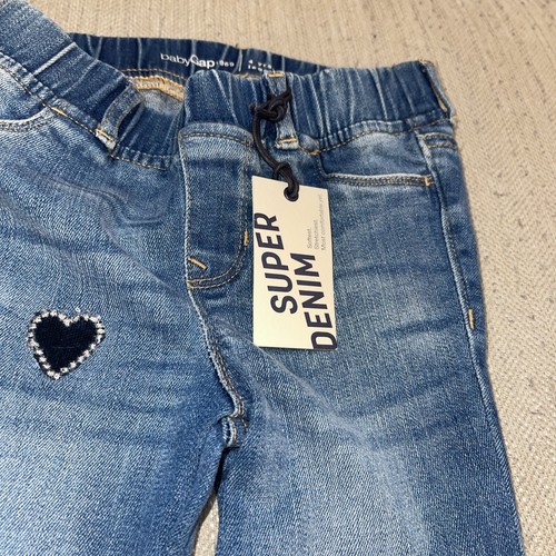 Neu mit Etikett Baby Gap Legging Jeans Gr. 4 mit Herzen - Bild 4 von 9