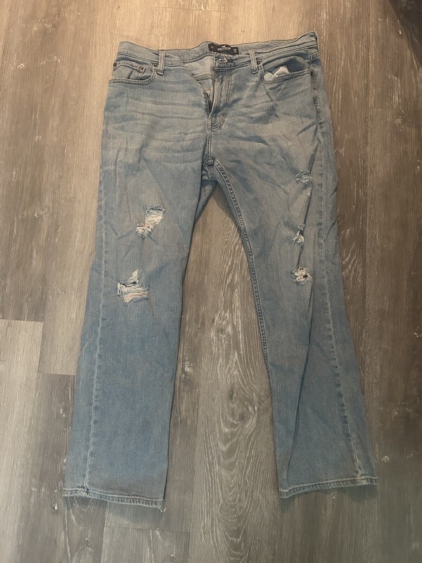 Hollister Jeans 36x32