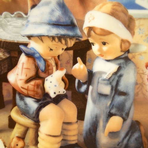 M. J. Hummel "Tender Loving Care" Little Companions Porcelain 8" Plate FHJ34 - Picture 2 of 11