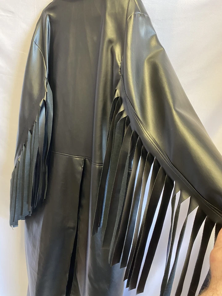 Abrigo de cuero estrella de rock de metal pesado - manga con flecos  Foto 3 de 4