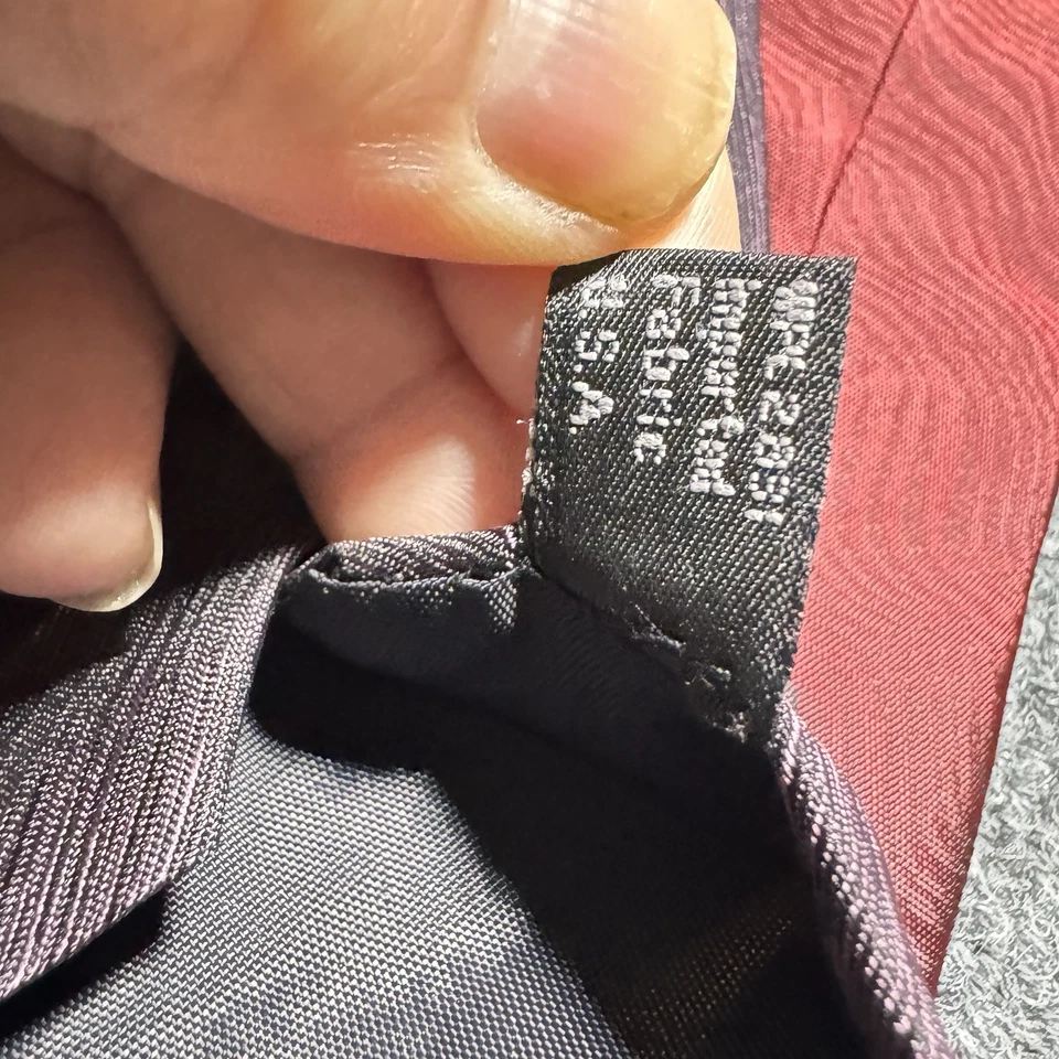 Lote de 2 Corbatas Vintage Años 80 Bugle Boy Púrpura Borgoña Mezcla Poliéster Hechas en EE. UU. Foto 3 de 4