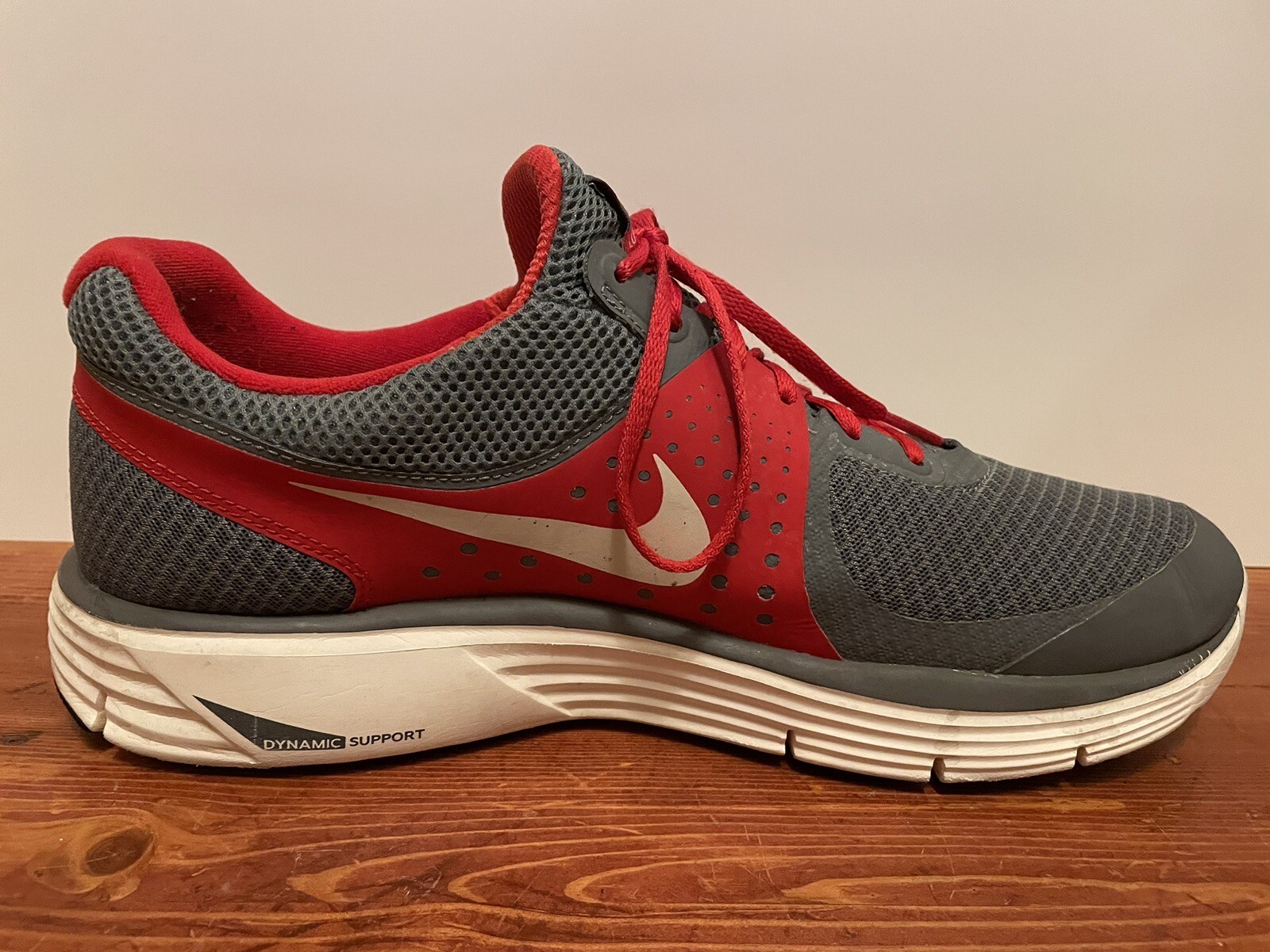 nike lunarswift 4