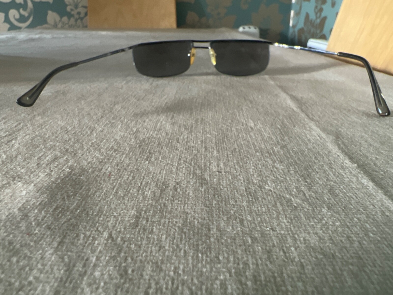 Rectangular Framed Fashion Sunglasses - image 3