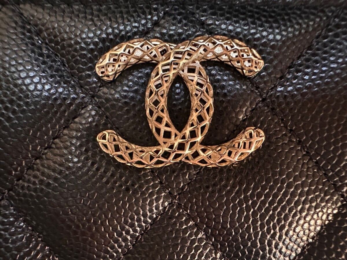 New CHANEL 23P Long Zipped Zip LARGE Wallet Black Caviar New CHANEL 23P Long Zipped Zip LARGE Wallet Black Caviar