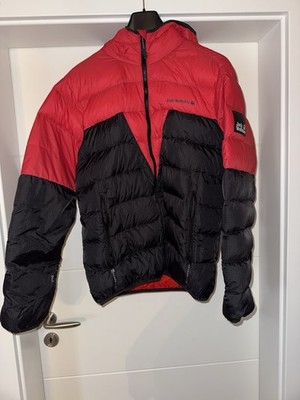 Jack Wolfskin Daunenjacke Herren Größe L   Farbe Schwarz /Rot